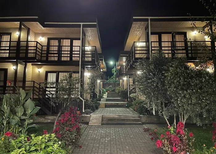 Hotel Eco Village